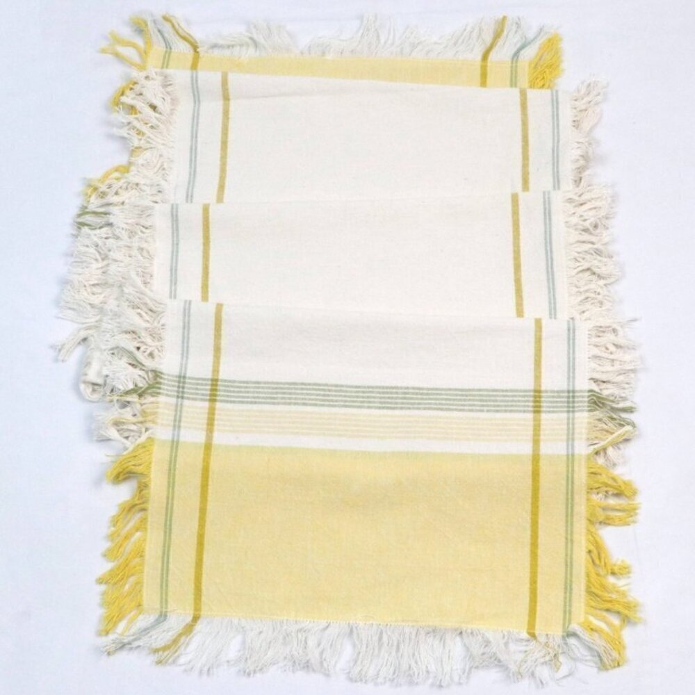 NWT - 72" x 14" Cotton Border Plaid Table Runner - Threshold